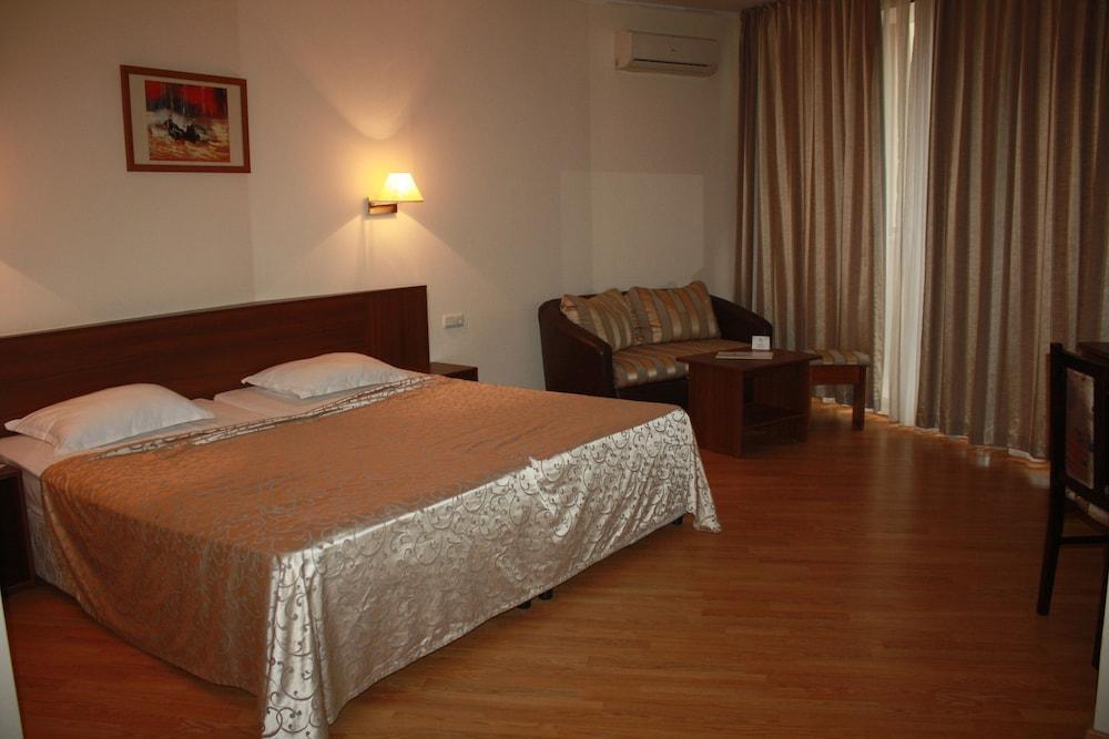 Hotel Central Golden Sands Ngoại thất bức ảnh